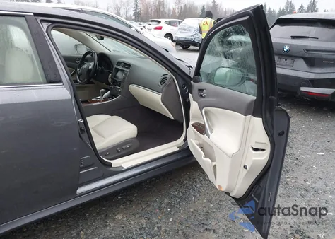 2012 Lexus Is 250 из США, поврежденный, VIN JTHCF5C20C5059495